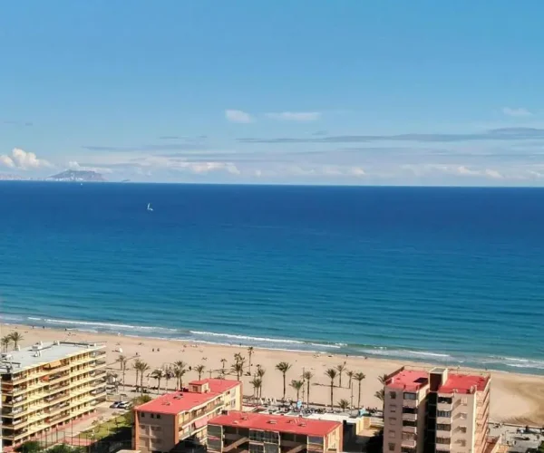 AMCH Hospedaje Playa San Juan Luxury Hotel 4 en San Juan de Alicante Playa cercana a hospedaje AMCH en Alicante